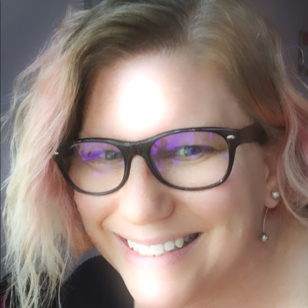 Meet your Posher, Amber